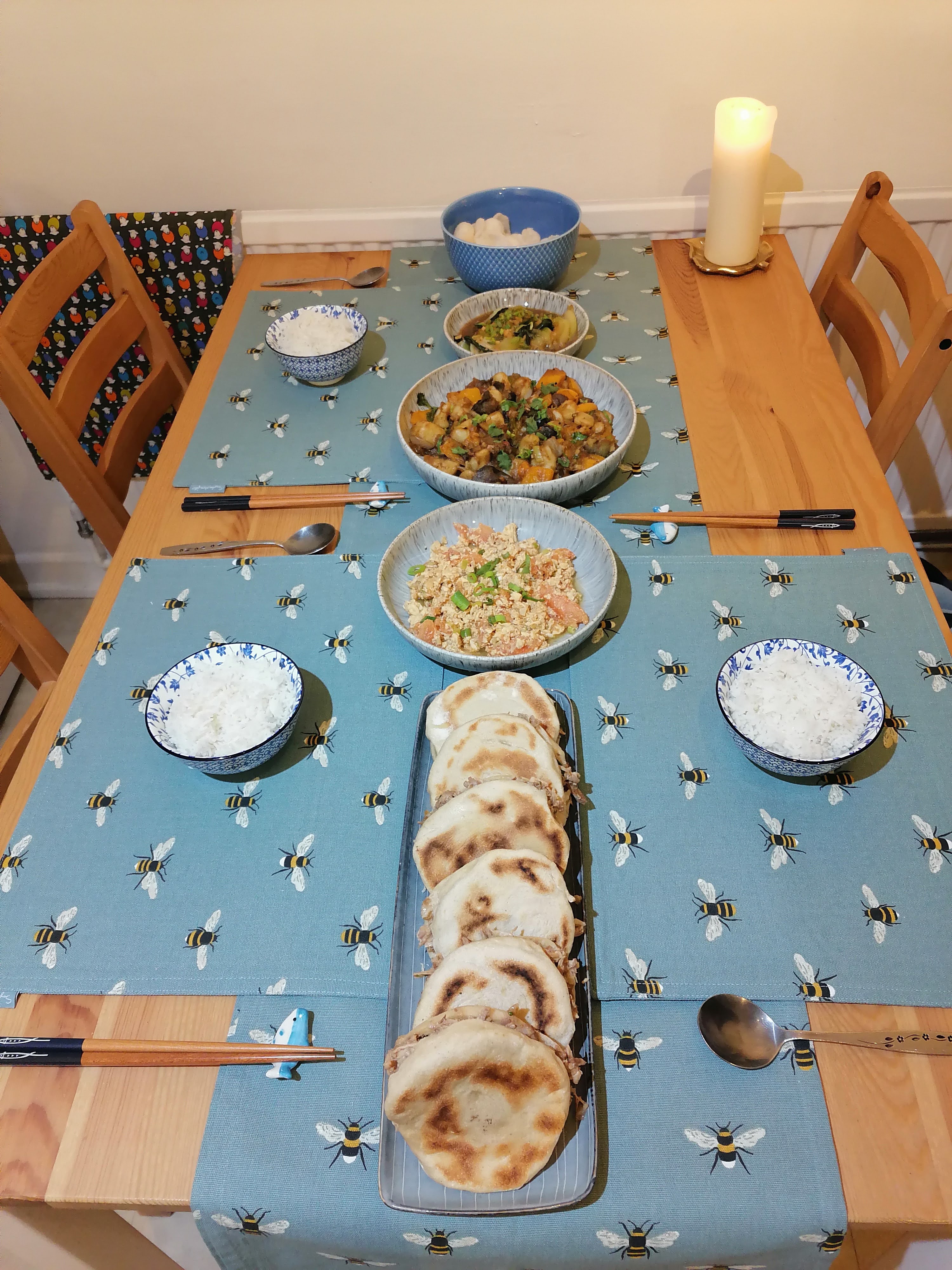 Dining setup